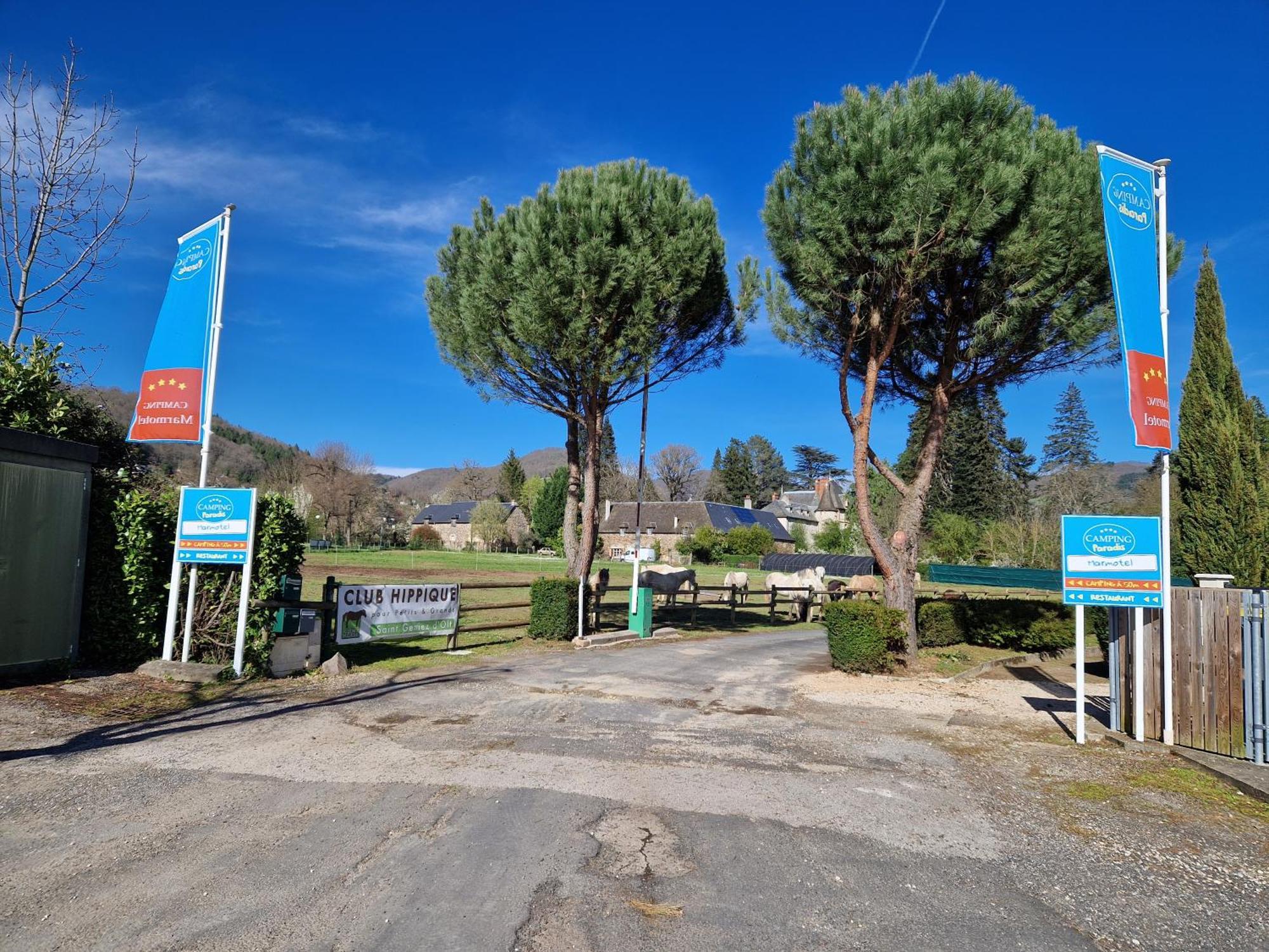 Camping Paradis Marmotel Saint-Geniez-d'Olt Exterior foto