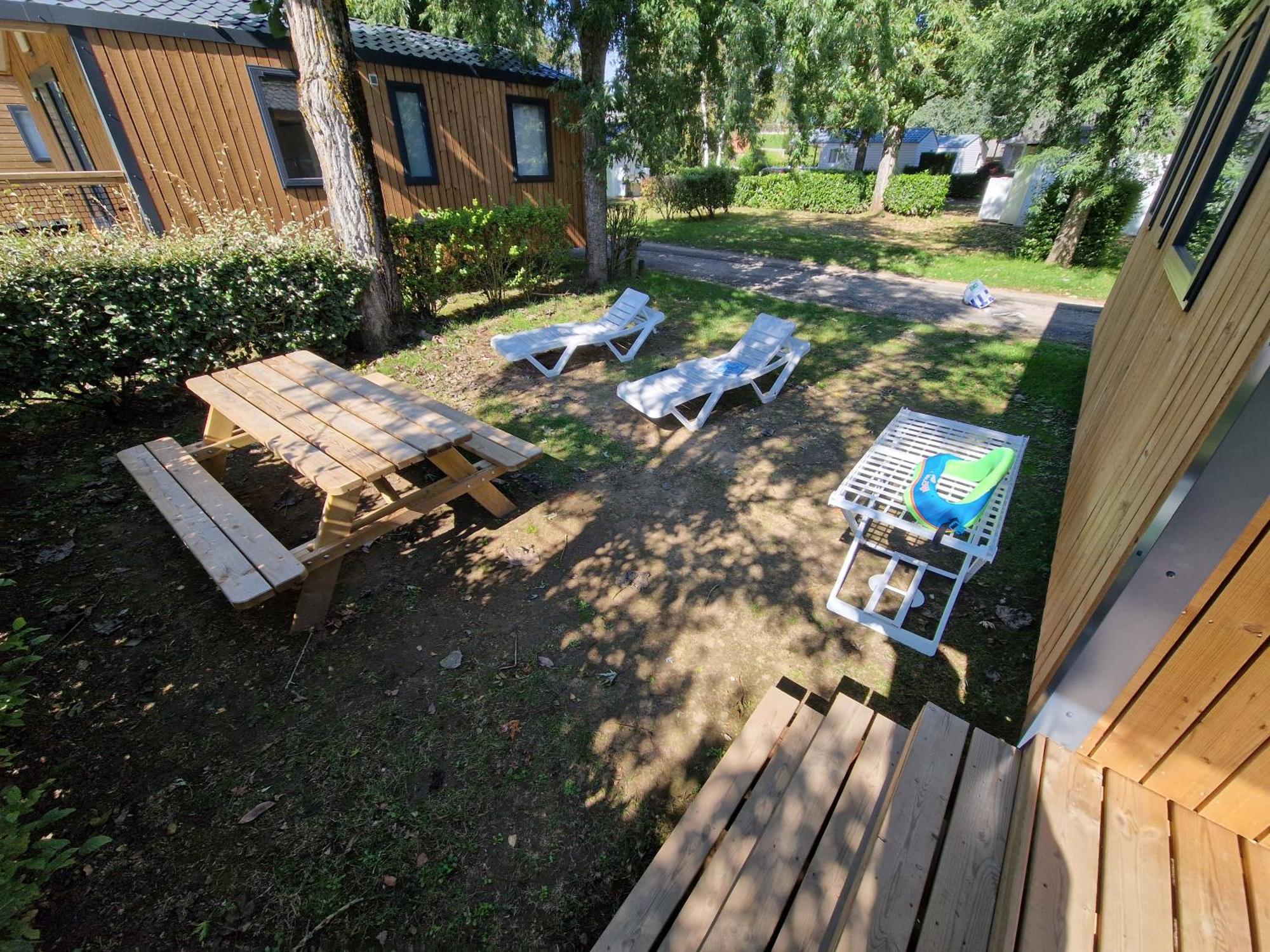 Camping Paradis Marmotel Saint-Geniez-d'Olt Exterior foto